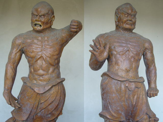 総門 阿吽像