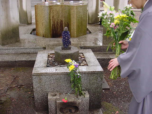 水掛地蔵